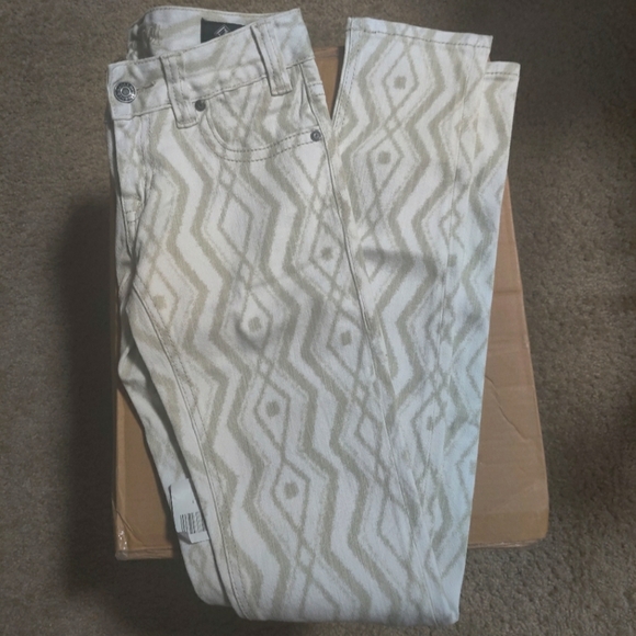 🆕 Rock and Roll Denim White & Gray geometric pattern Cotton skinny jeans_24x32 - Picture 5 of 10